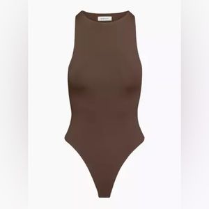 Aritzia Babaton Contour Body suit, sz Medium